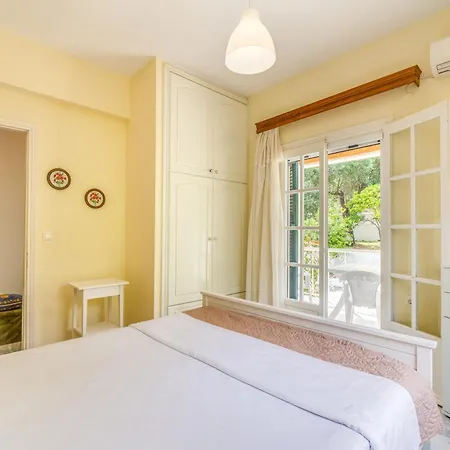 The 1 Apartman Vigglatouri