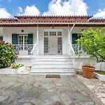 Apartament The 1 Vigglatouri