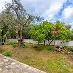 The 1 Apartment Vigglatouri