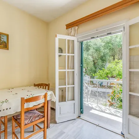 Appartement The 1 Vigglatouri